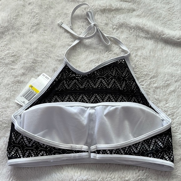 Hula Honey NWT halter crochet bikini top - Picture 3 of 5